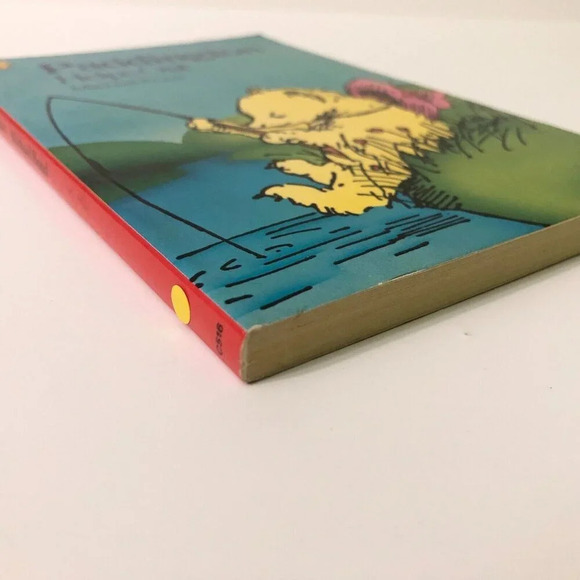 Vtg 1973 Paddington Bear Helps Out An Armada Lion Book  Paperback Michael Bond - Picture 5 of 16